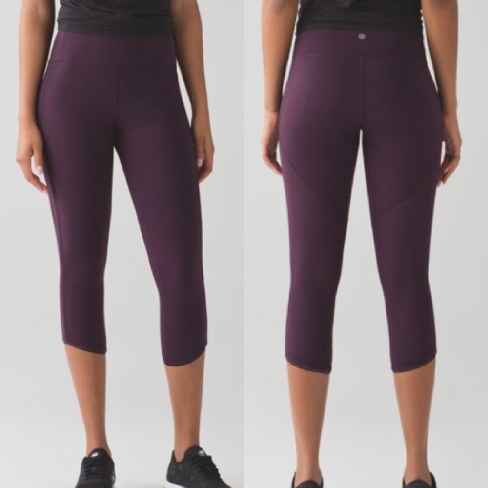 Lululemon Deep Breath Crop (21”)